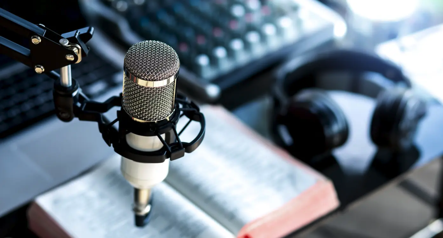 Promouvoir son entreprise grâce aux Podcasts